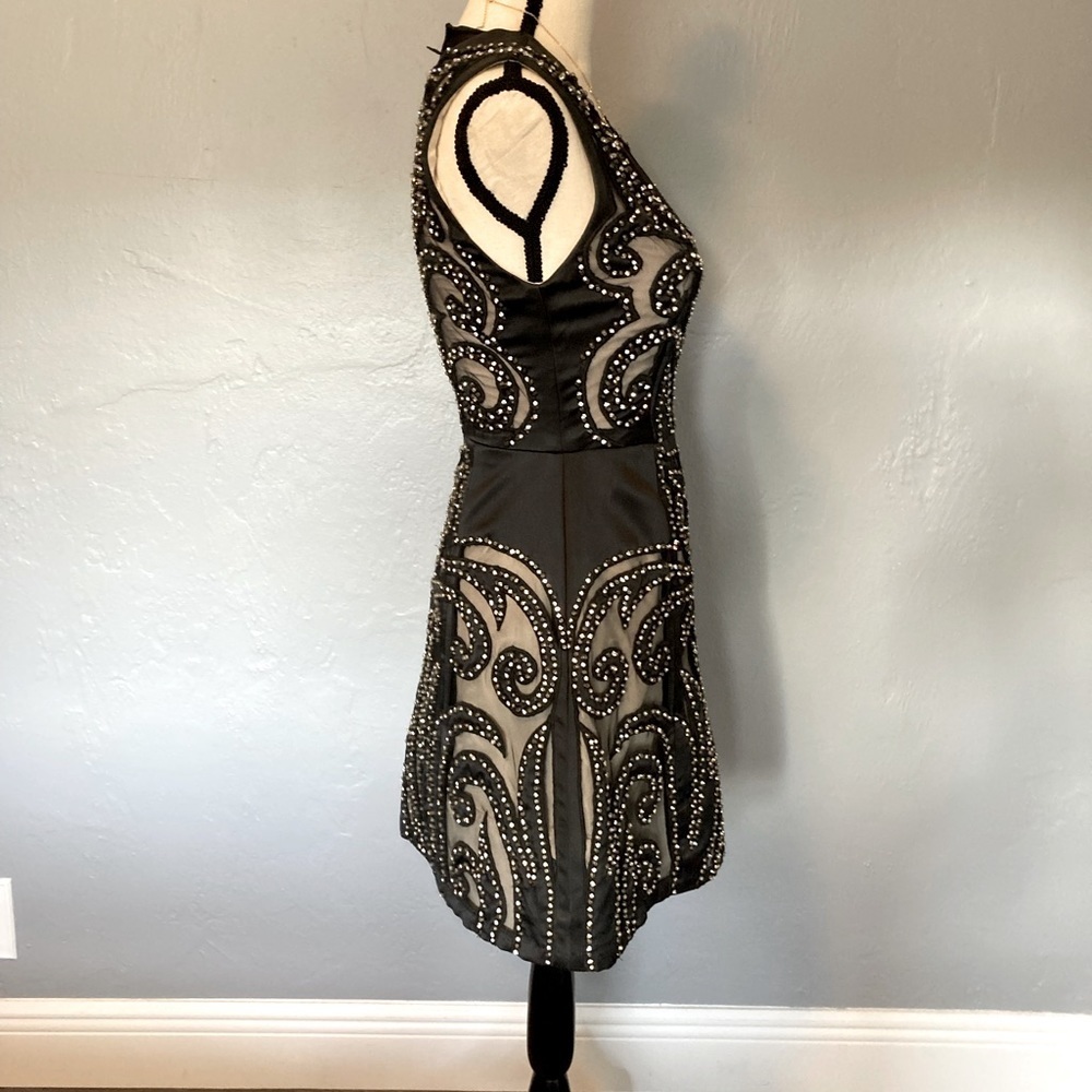 Alice & Olivia designer dress by Stacey Bendet - Picture 4 of 9